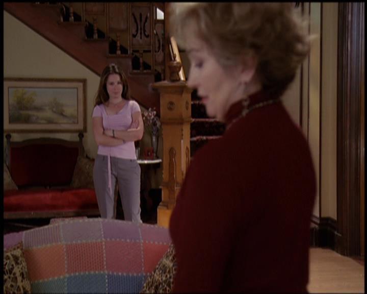 Charmed-Online-dot-net_5x21NecromancingTheStone1338.jpg
