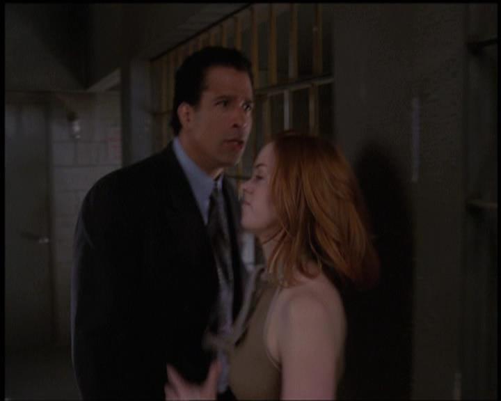 Charmed-Online-dot-net_5x21NecromancingTheStone1438.jpg Charmed-Online-dot-net_5x21NecromancingTheStone1438.jpg