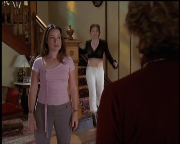 Charmed-Online-dot-net_5x21NecromancingTheStone1525.jpg