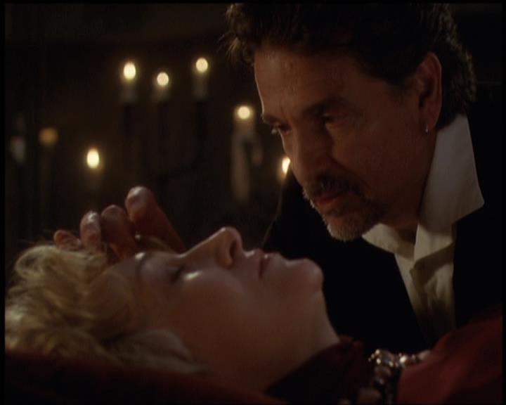 Charmed-Online-dot-net_5x21NecromancingTheStone1679.jpg