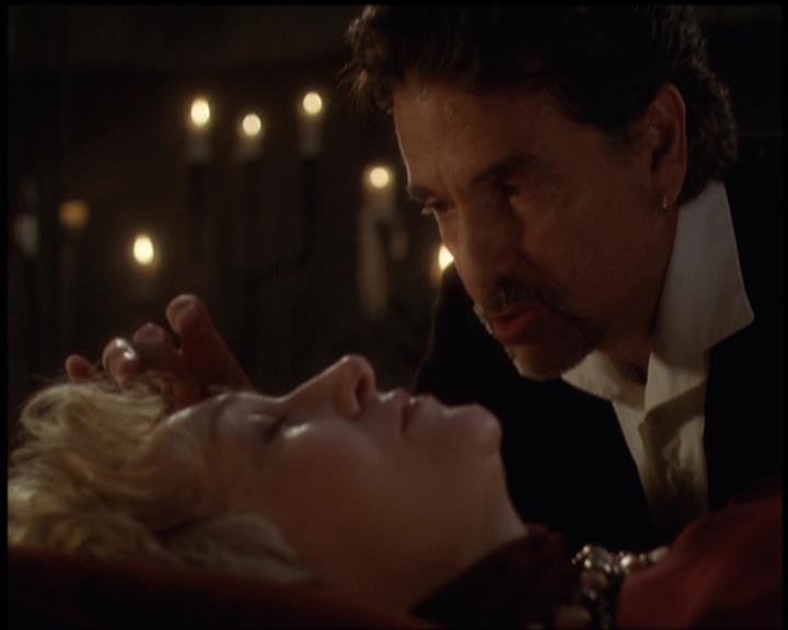 Charmed-Online-dot-net_5x21NecromancingTheStone1680.jpg