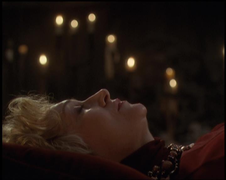 Charmed-Online-dot-net_5x21NecromancingTheStone1691.jpg
