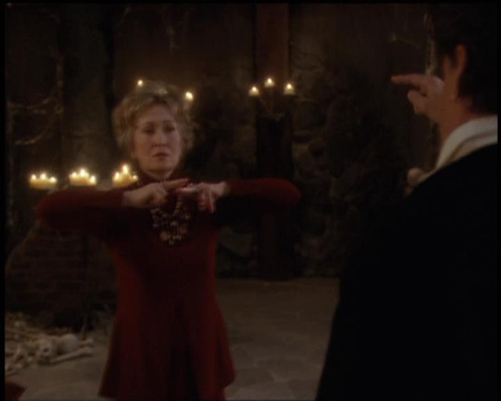 Charmed-Online-dot-net_5x21NecromancingTheStone1704.jpg