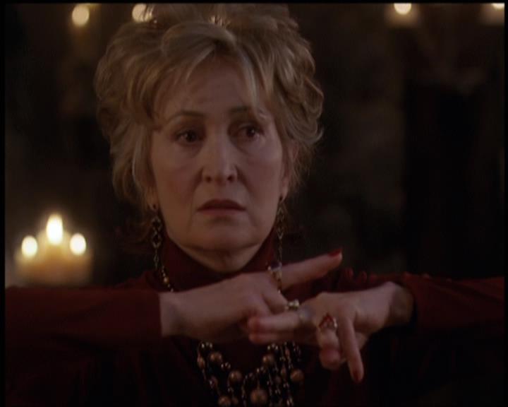 Charmed-Online-dot-net_5x21NecromancingTheStone1711.jpg