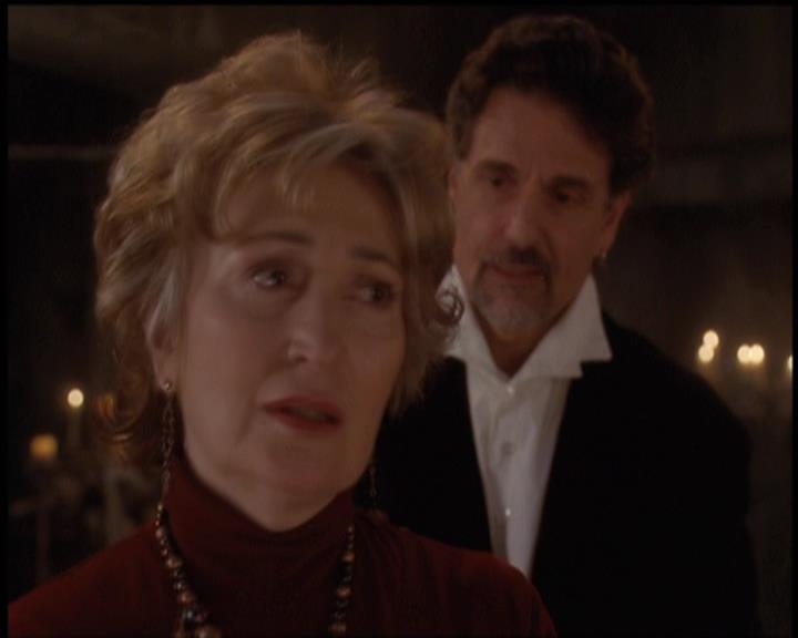 Charmed-Online-dot-net_5x21NecromancingTheStone1748.jpg