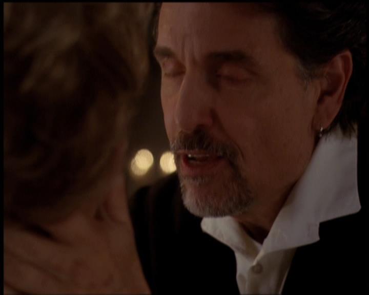 Charmed-Online-dot-net_5x21NecromancingTheStone1810.jpg