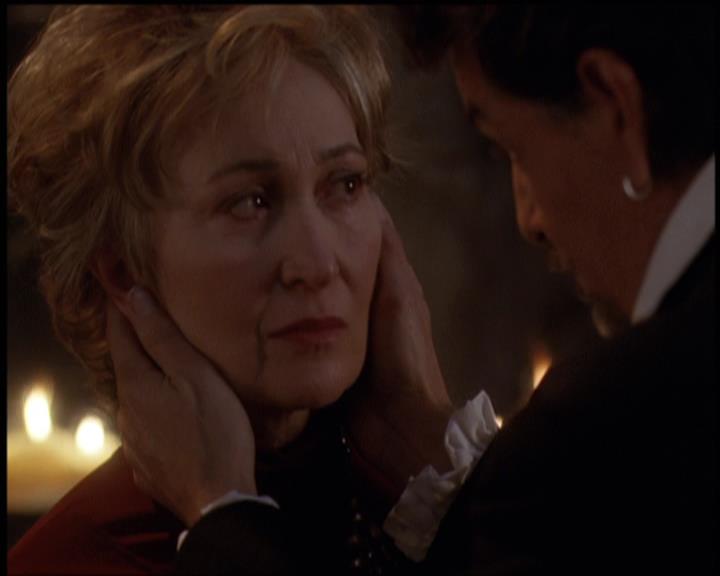 Charmed-Online-dot-net_5x21NecromancingTheStone1813.jpg