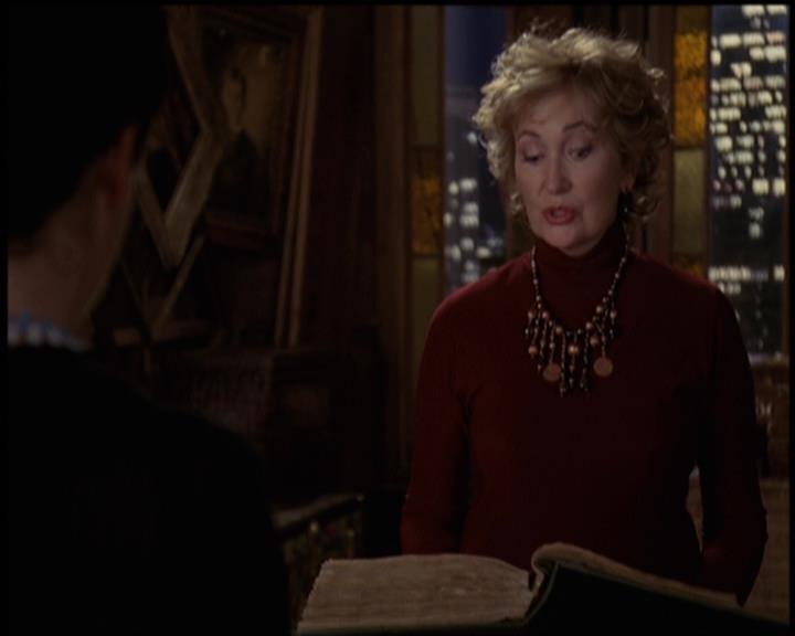 Charmed-Online-dot-net_5x21NecromancingTheStone1993.jpg