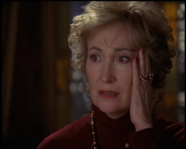 Charmed-Online-dot-net_5x21NecromancingTheStone2005.jpg