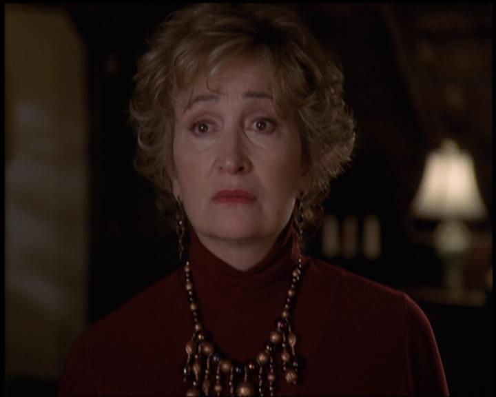 Charmed-Online-dot-net_5x21NecromancingTheStone2027.jpg