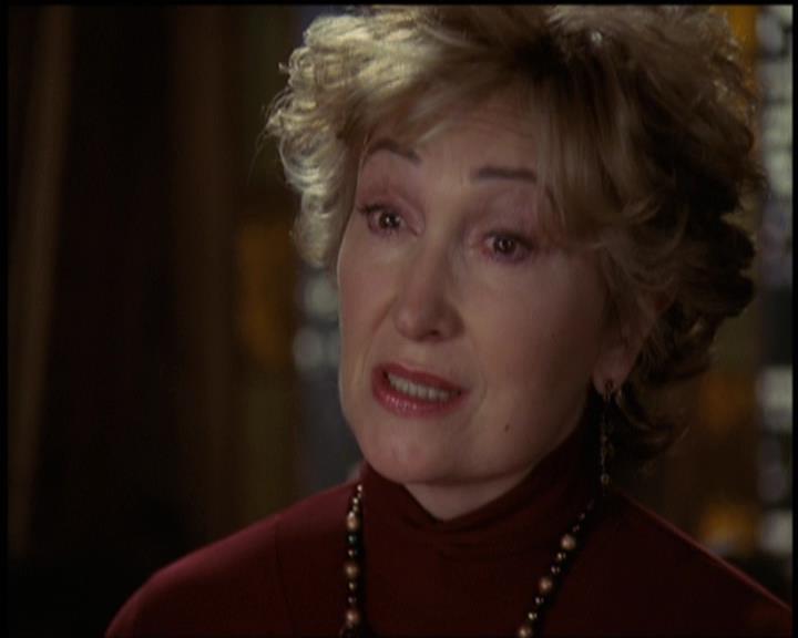 Charmed-Online-dot-net_5x21NecromancingTheStone2136.jpg