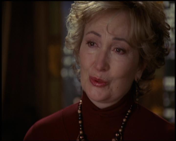 Charmed-Online-dot-net_5x21NecromancingTheStone2146.jpg