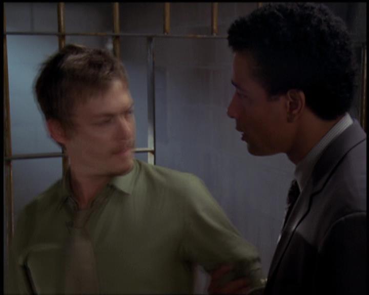 Charmed-Online-dot-net_5x21NecromancingTheStone2258.jpg