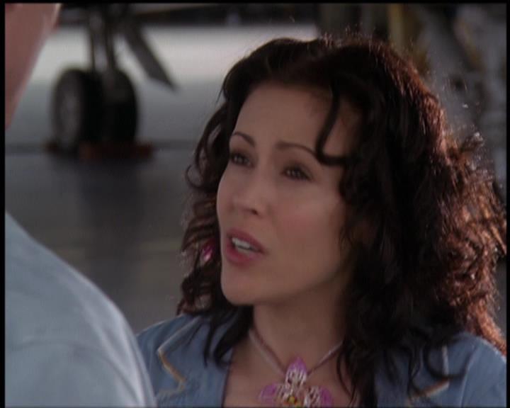 Charmed-Online-dot-net_5x21NecromancingTheStone2296.jpg