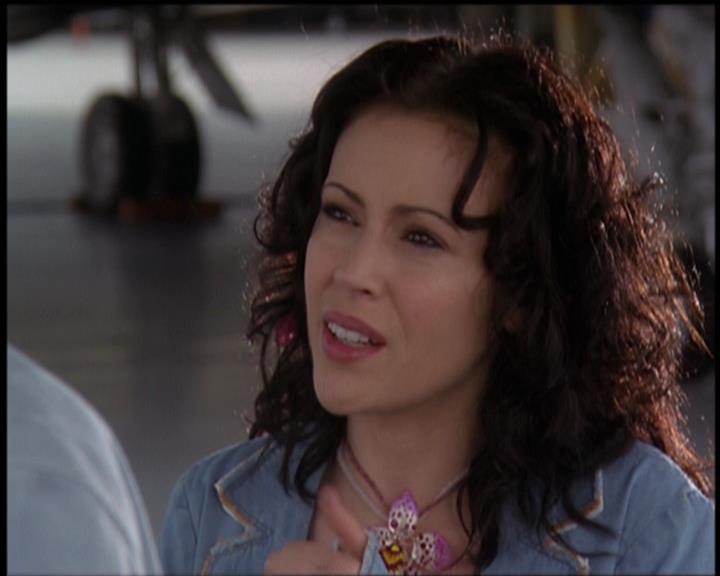 Charmed-Online-dot-net_5x21NecromancingTheStone2311.jpg