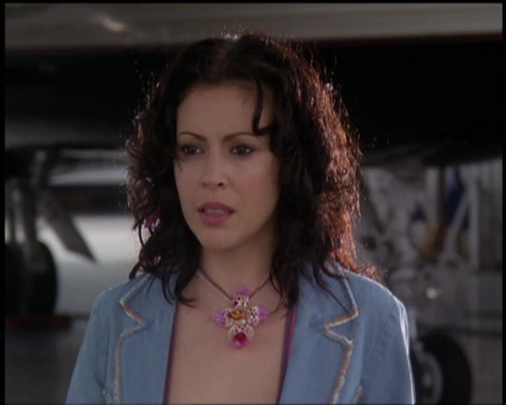 Charmed-Online-dot-net_5x21NecromancingTheStone2354.jpg