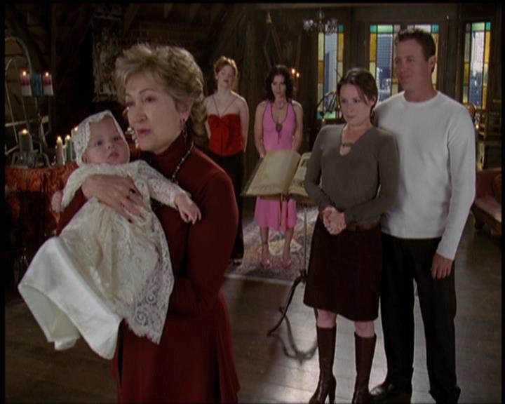 Charmed-Online-dot-net_5x21NecromancingTheStone2436.jpg