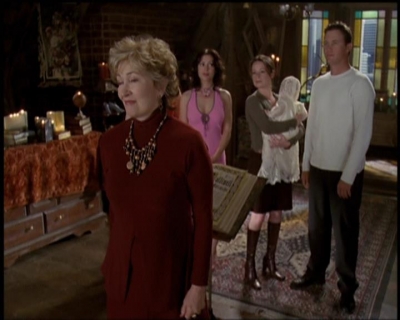 Charmed-Online-dot-net_5x21NecromancingTheStone2412.jpg