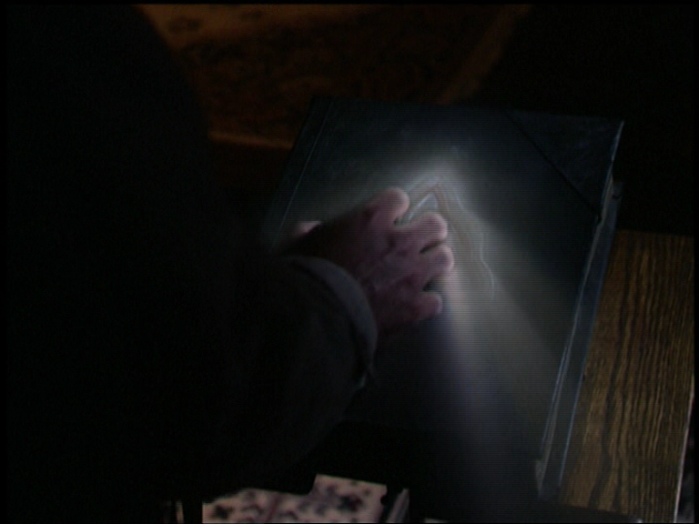 charmed-online_dot_net_OpeningCreditsS5-00021.png