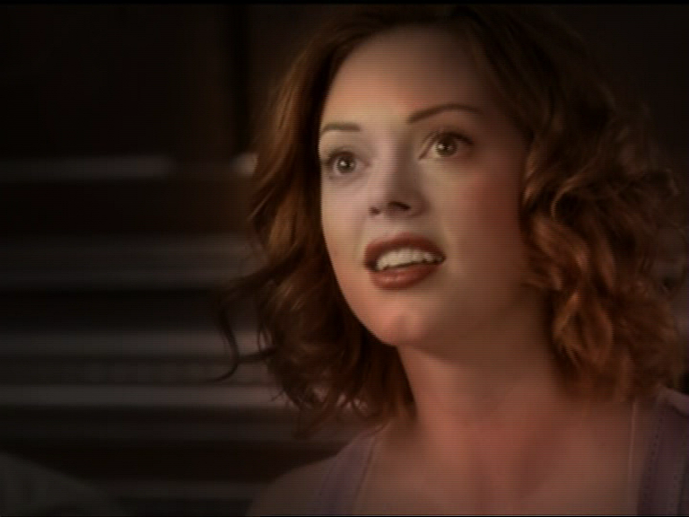 charmed-online_dot_net_OpeningCreditsS5-00024.png