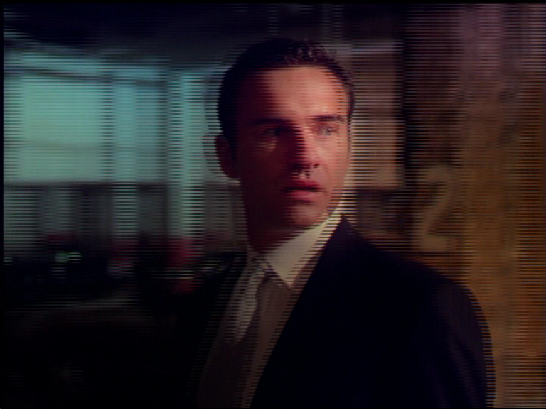 charmed-online_dot_net_OpeningCreditsS5-00046.png