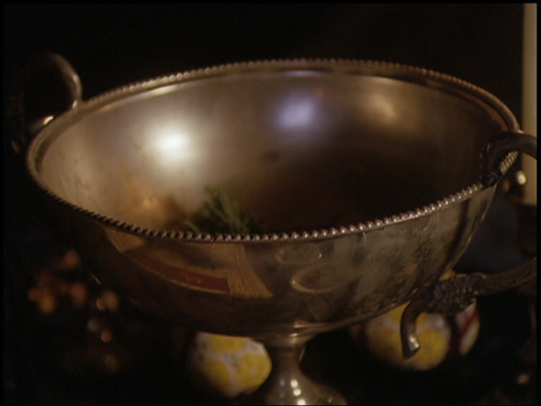 charmed-online_dot_net_OpeningCreditsS5-00049.png