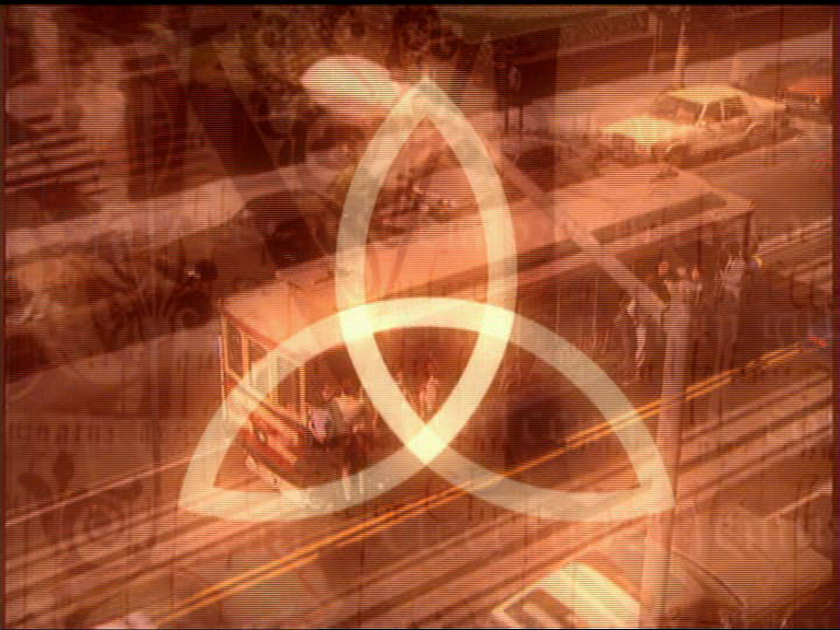 charmed-online_dot_net_OpeningCreditsS5-00056.png