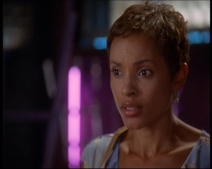 Charmed-Online_dot_net-601ValhalleyoftheDolls0699.jpg
