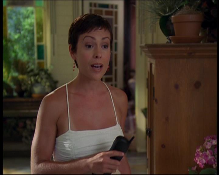 Charmed-Online_dot_net-601ValhalleyoftheDolls1153.jpg