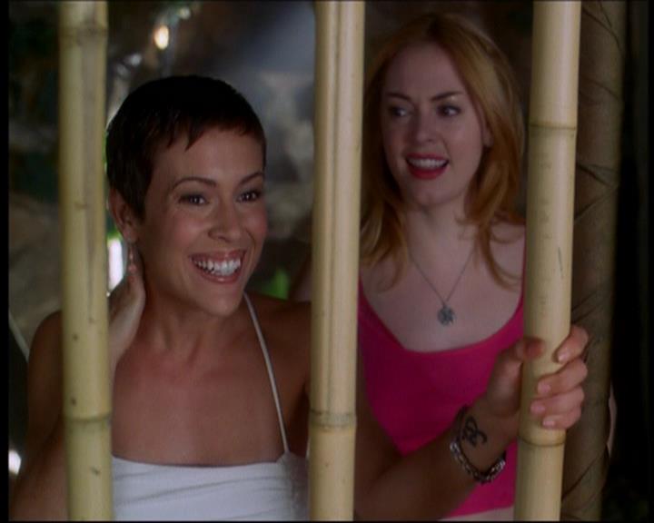 Charmed-Online_dot_net-601ValhalleyoftheDolls1613.jpg