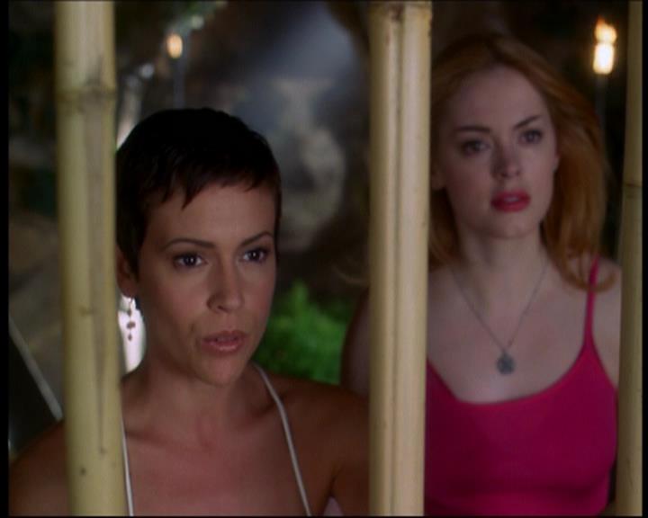 Charmed-Online_dot_net-601ValhalleyoftheDolls1653.jpg