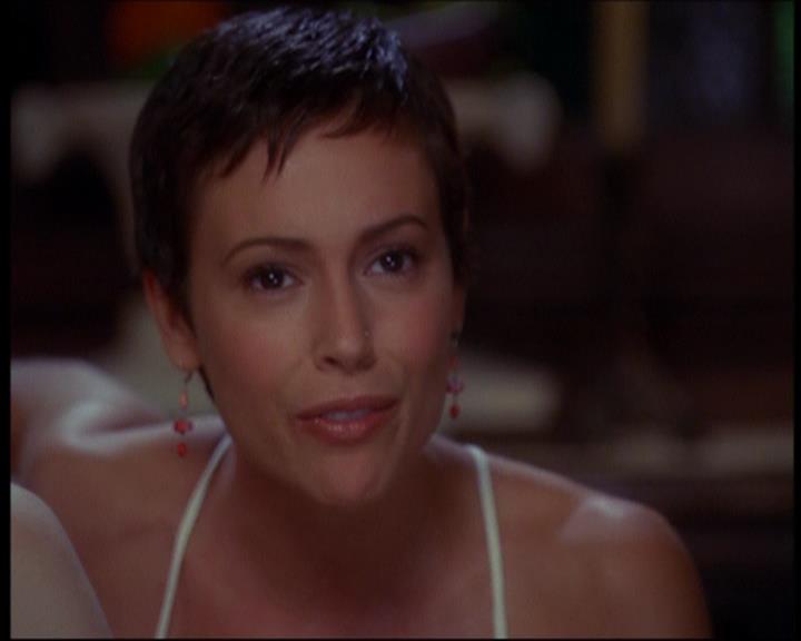 Charmed-Online_dot_net-601ValhalleyoftheDolls1760.jpg