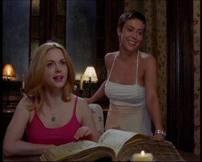 Charmed-Online_dot_net-601ValhalleyoftheDolls1698.jpg