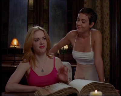 Charmed-Online_dot_net-601ValhalleyoftheDolls1722.jpg