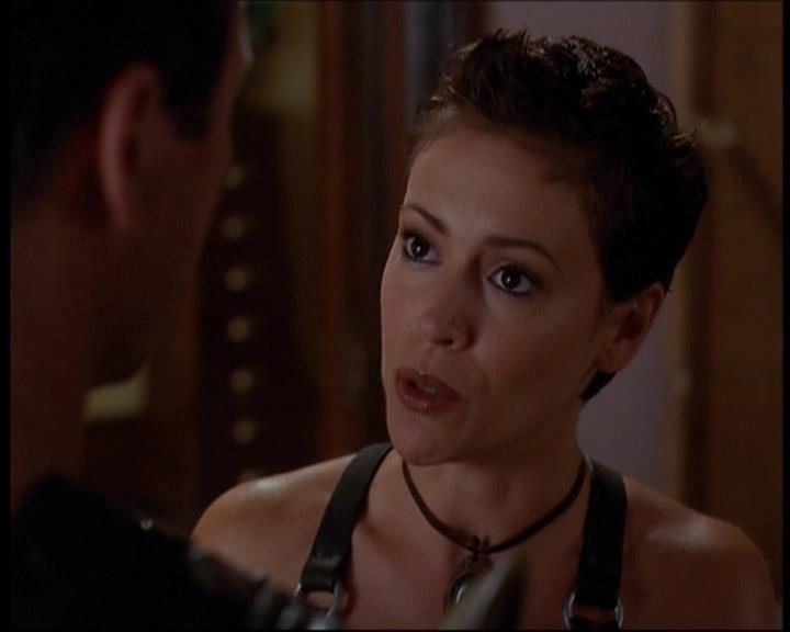 Charmed-Online_dot_net-602Valhalleyofthedolls-part20314.jpg