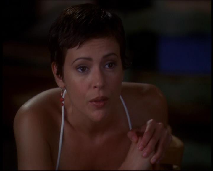 Charmed-Online_dot_net-602Valhalleyofthedolls-part20507.jpg