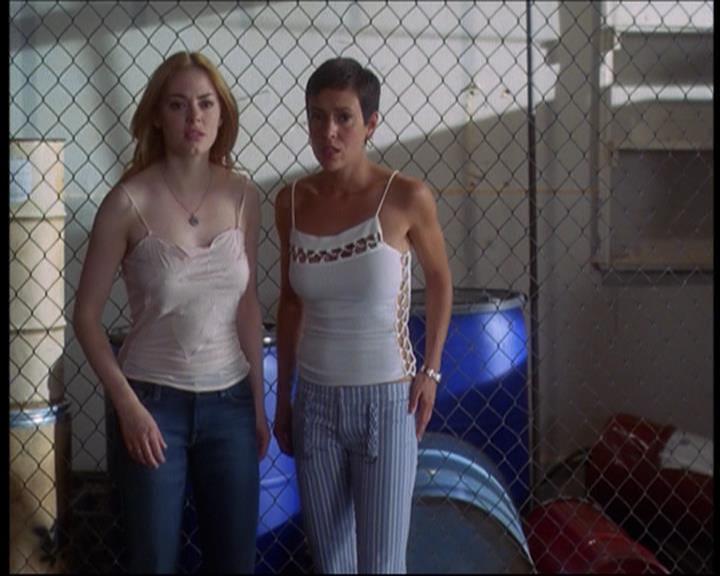 Charmed-Online_dot_net-602Valhalleyofthedolls-part21944.jpg