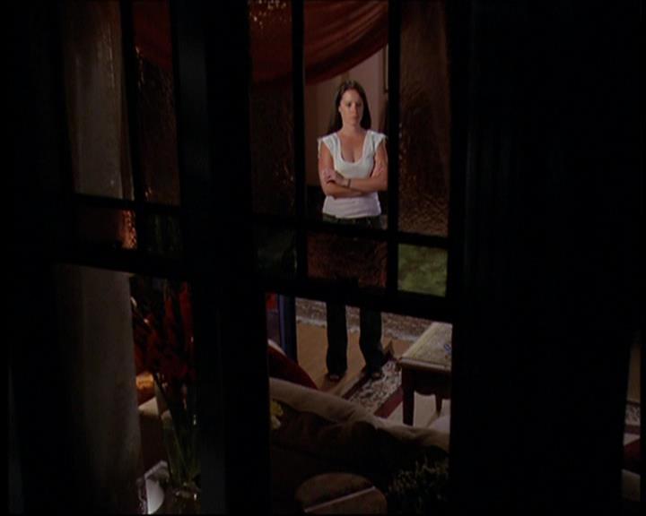 Charmed-Online_dot_net-602Valhalleyofthedolls-part22766.jpg