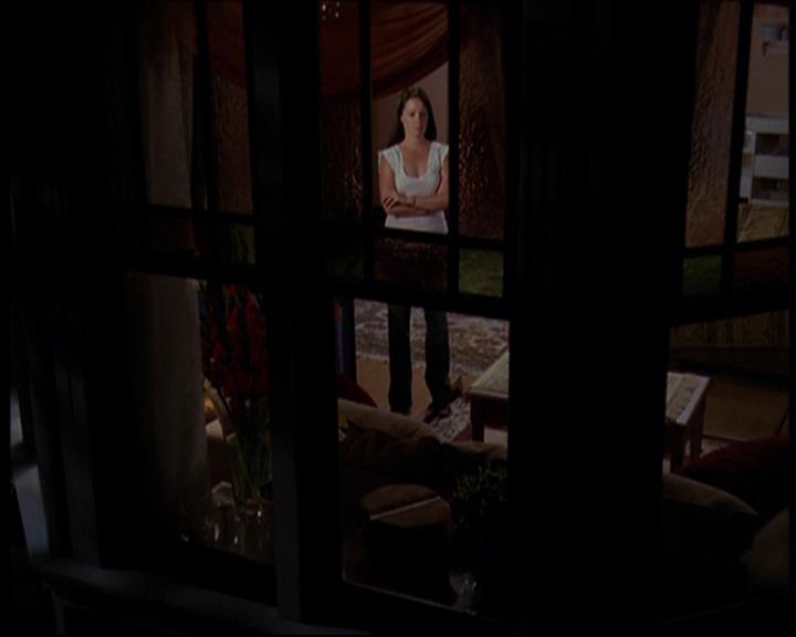 Charmed-Online_dot_net-602Valhalleyofthedolls-part22768.jpg