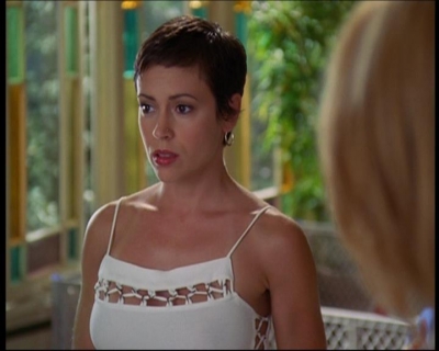 Charmed-Online_dot_net-602Valhalleyofthedolls-part22000.jpg