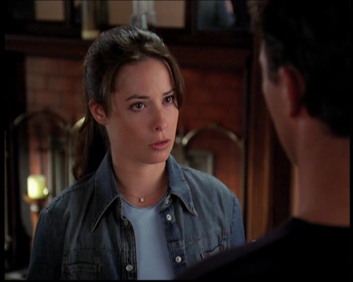 Charmed-Online_dot_net-603ForgetMe---Not0713.jpg