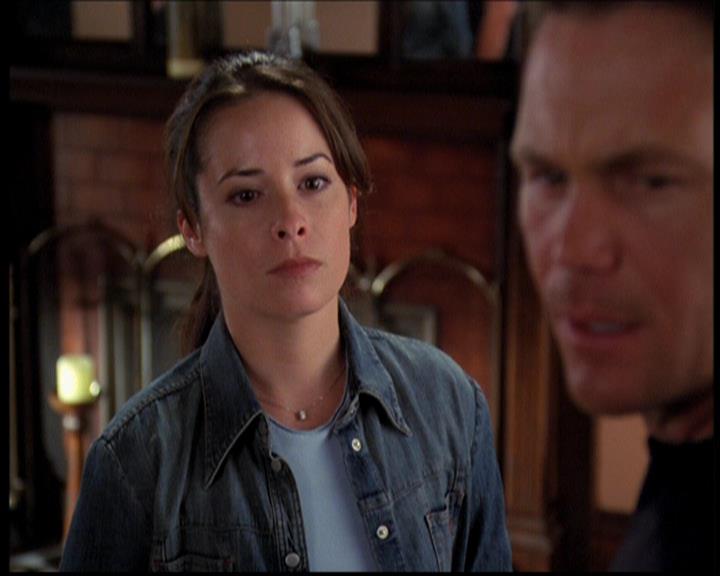 Charmed-Online_dot_net-603ForgetMe---Not0723.jpg