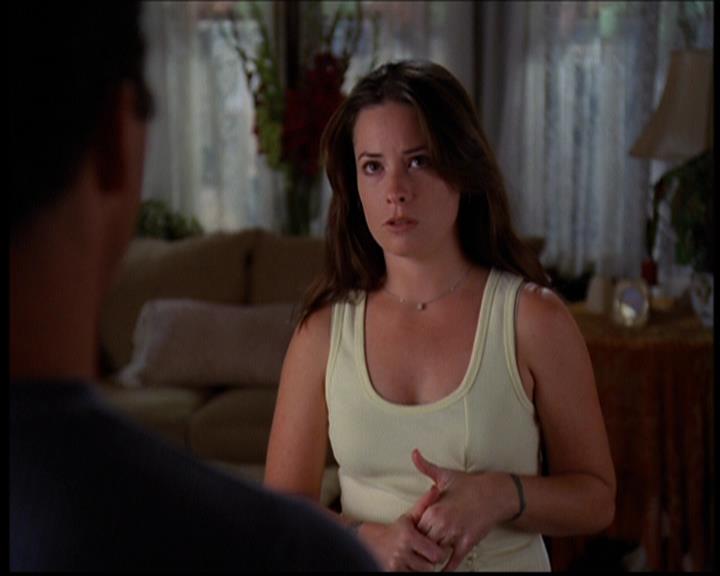 Charmed-Online_dot_net-603ForgetMe---Not1692.jpg