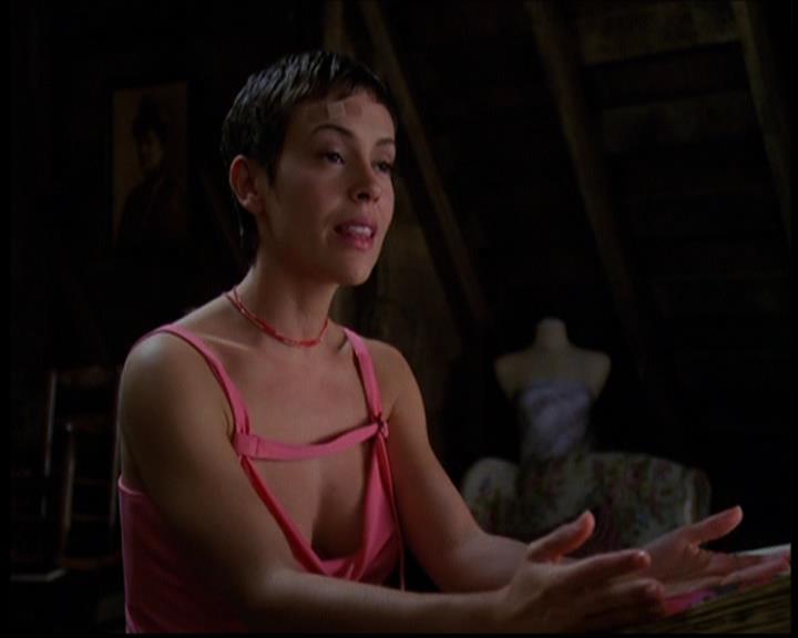 Charmed-Online_dot_net-603ForgetMe---Not2099.jpg