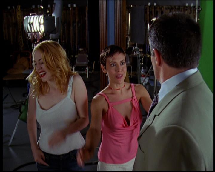 Charmed-Online_dot_net-603ForgetMe---Not2147.jpg