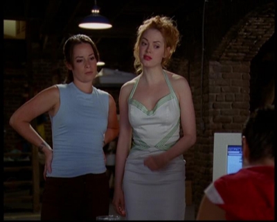 Charmed-Online_dot_net-603ForgetMe---Not0374.jpg