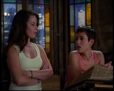 Charmed-Online_dot_net-603ForgetMe---Not2120.jpg