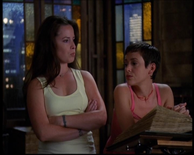 Charmed-Online_dot_net-603ForgetMe---Not2122.jpg