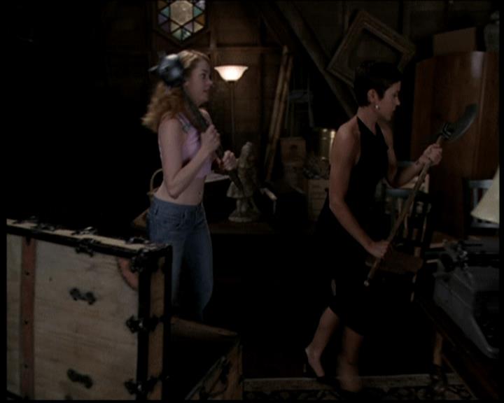 Charmed-Online_dot_net-604ThePowerofThreeBlondes1980.jpg