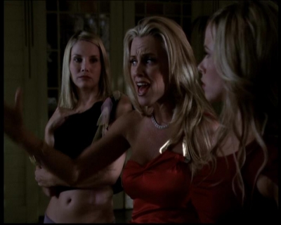 Charmed-Online_dot_net-604ThePowerofThreeBlondes1879.jpg